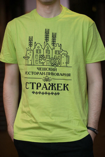 Футболка зелёная с логотипом 